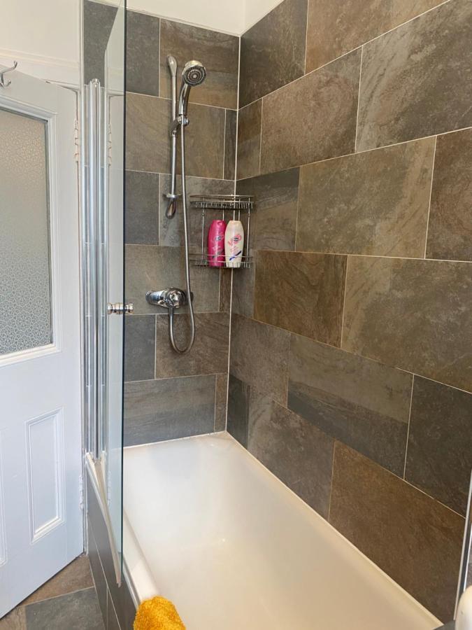 Lovely Main Door 2 Bed Apartment EDI Exterior foto